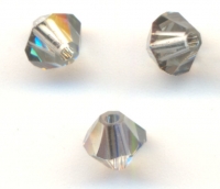 TOUPIES SWAROVSKI® ELEMENTS
 4mm
LIGHT AZORE satin
50 perles  