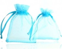 5 Pochettes Cadeau organza bleu turquoise 70 x 90mm
Qte : 5 