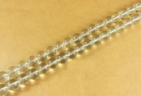  Perles 4 mm rondes en verre tchèque 
Clear
Diametre du trou 1 mm
X 100