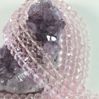  Perles crystal 3 x 4 mm
Light rose  AB
X 150