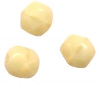 PERLES FACETTES DE BOHEME 
6mm
25 perles BEIGE