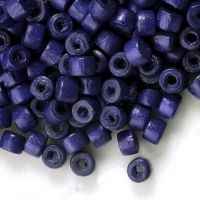 1400 Perles en bois Donut violet 3x4mm
taille du trou = 1.4 mm