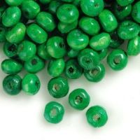 1440 Perles en bois Rondes vert 3x4mm
taille du trou = 1.4 mm