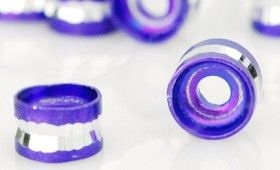 Perles Cylindre d'Aluminium Violet et Argenté 4x6mm
taille du trou = 2 mm
Qte : 10