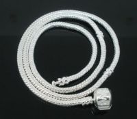 Bracelet serpent chaîne collier
Longueur 46 cm