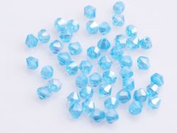 Toupies en crystal
4 mm Light blue
X 200 