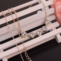 Plaqué or 18 carats de cristaux autrichiens 
collier blanc Saphir  
