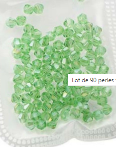 Toupies en crystal 4 mm
vert opaque
X 100  