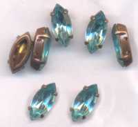  Navettes bronze et aquamarine
15 x 7
X 3 