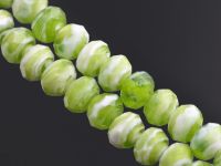 Perles Lampwork , perles de Murano light green
12 x 8 mm 
X 10 
