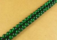Perles rondes crystal 4 mm
Diametre du trou 1 mm
Dark green
X 200