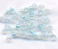 Rocailles 2 mm taille 11/0
crystal blue
X 6,7 gr