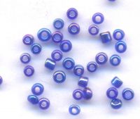 Rocailles 2 mm taille 11/0
sapphire
X 6,8 gr